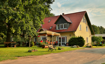Logo Pension Zum Rheinsberger Leuchtturm